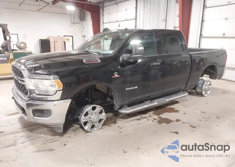 2024 Ram 2500 Big Horn 4X4 6'4 Box z USA, uszkodzony, nr VIN 3C6UR5DL3RG247733